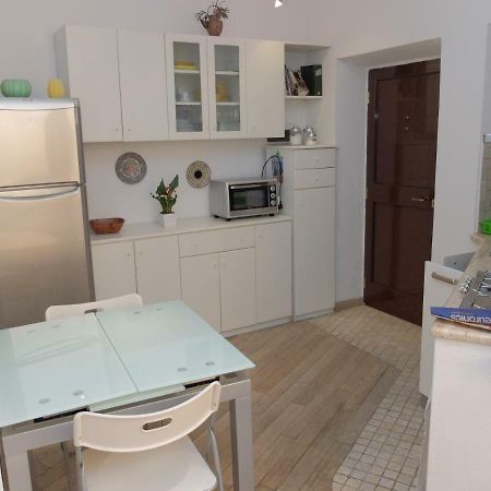 Little White House Daire Porto Santo Stefano  Dış mekan fotoğraf