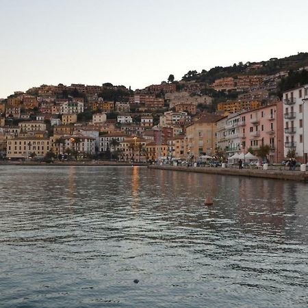 Little White House Daire Porto Santo Stefano  Dış mekan fotoğraf