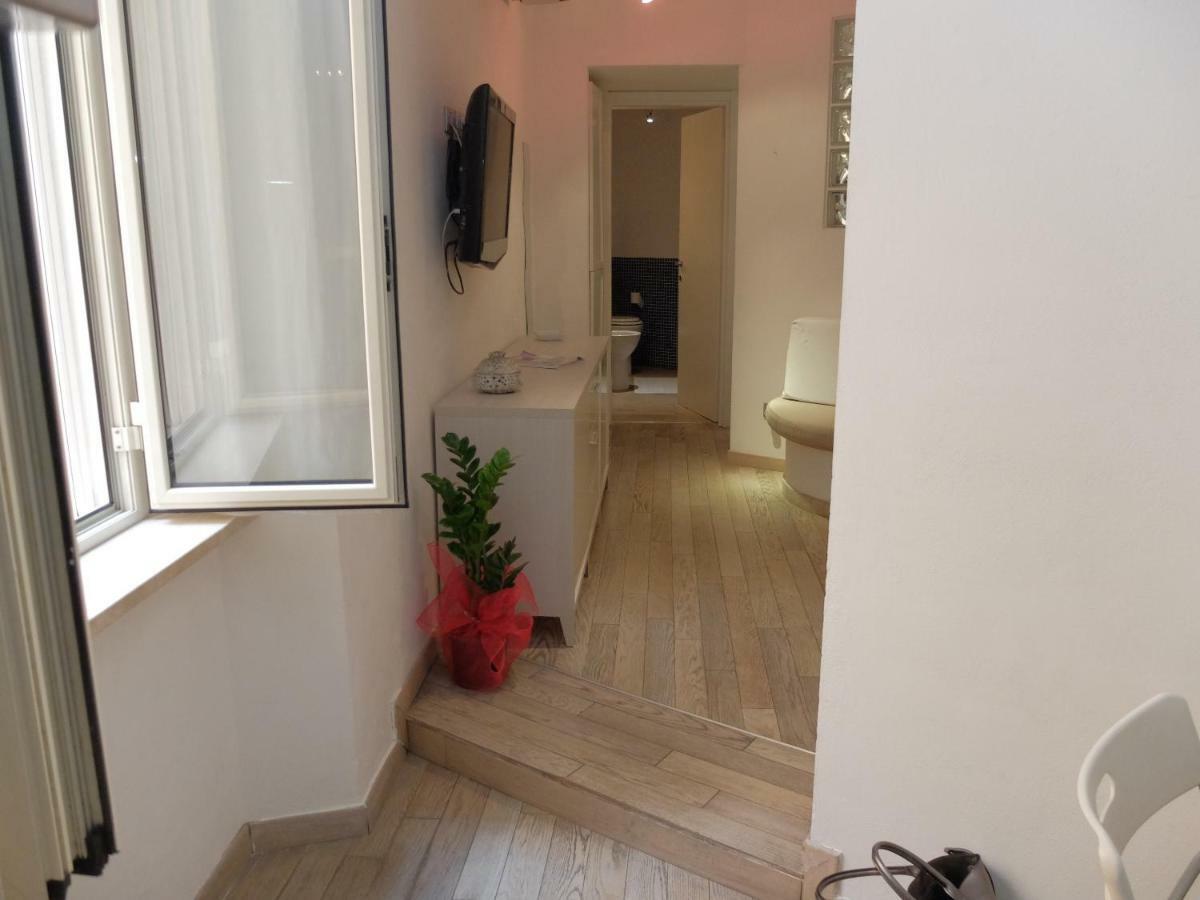 Little White House Daire Porto Santo Stefano  Dış mekan fotoğraf